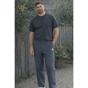 Adidas Golf Pants Men's 42X30 GREY ClimaLite LIGHWEIGHT Stretch Athletic Golfer